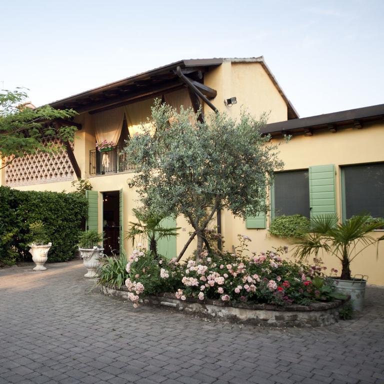 Agriturismo Corte Gaia Castiglione Delle Stiviere Extérieur photo